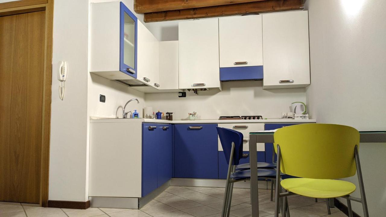 Ca' Degli Sposi Apartment Mantova Exterior photo